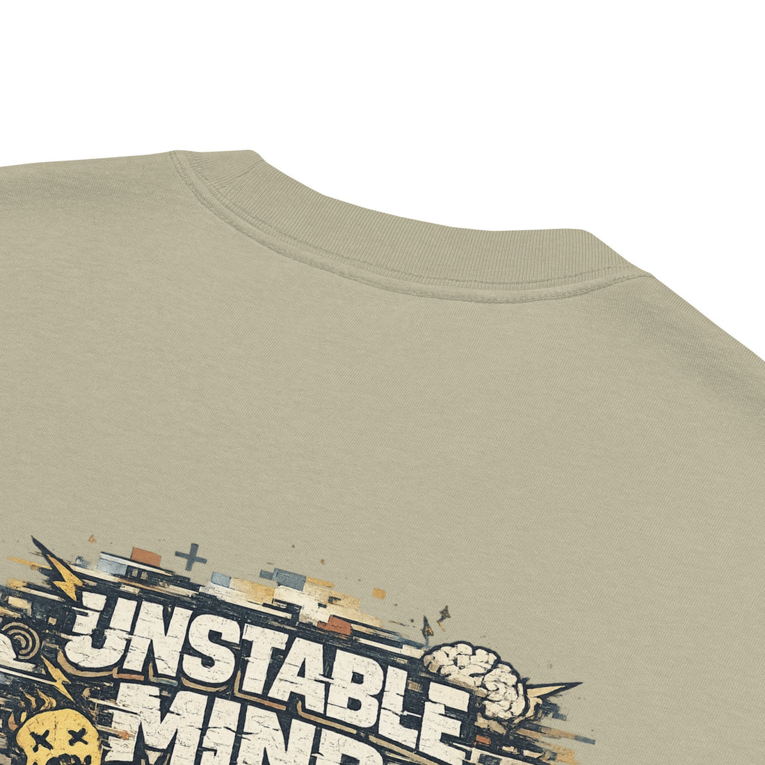 Outfits con camiseta gráfica: cómo combinarla sin ir recargado