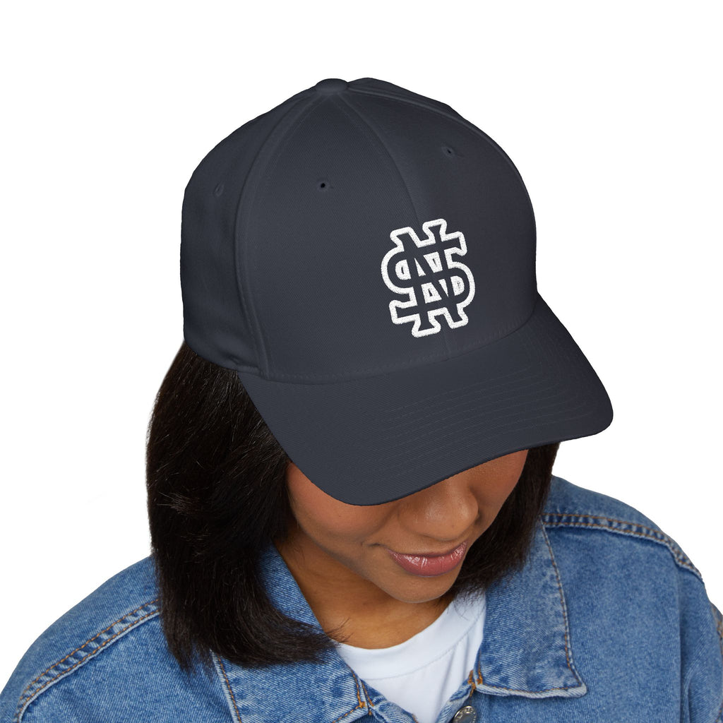 Gorra estructurada bordada STYLE NARO — Monograma Interlock